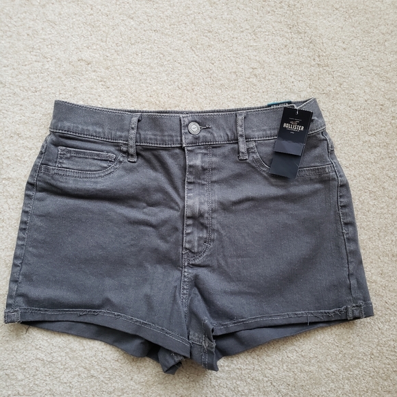 Hollister Denim Shorts - Picture 2 of 10